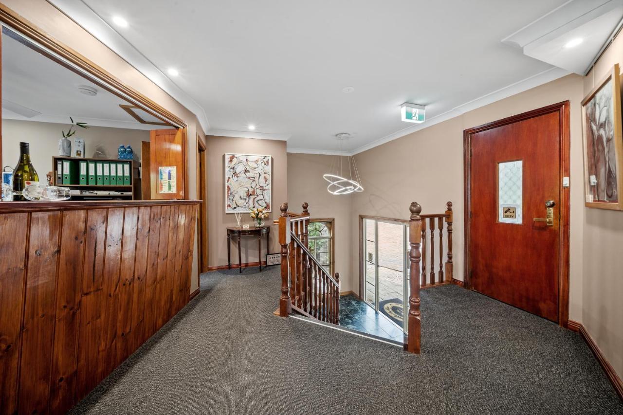 Oasis Inn Ulladulla - Welcoming Guests 18 Years And Older المظهر الخارجي الصورة