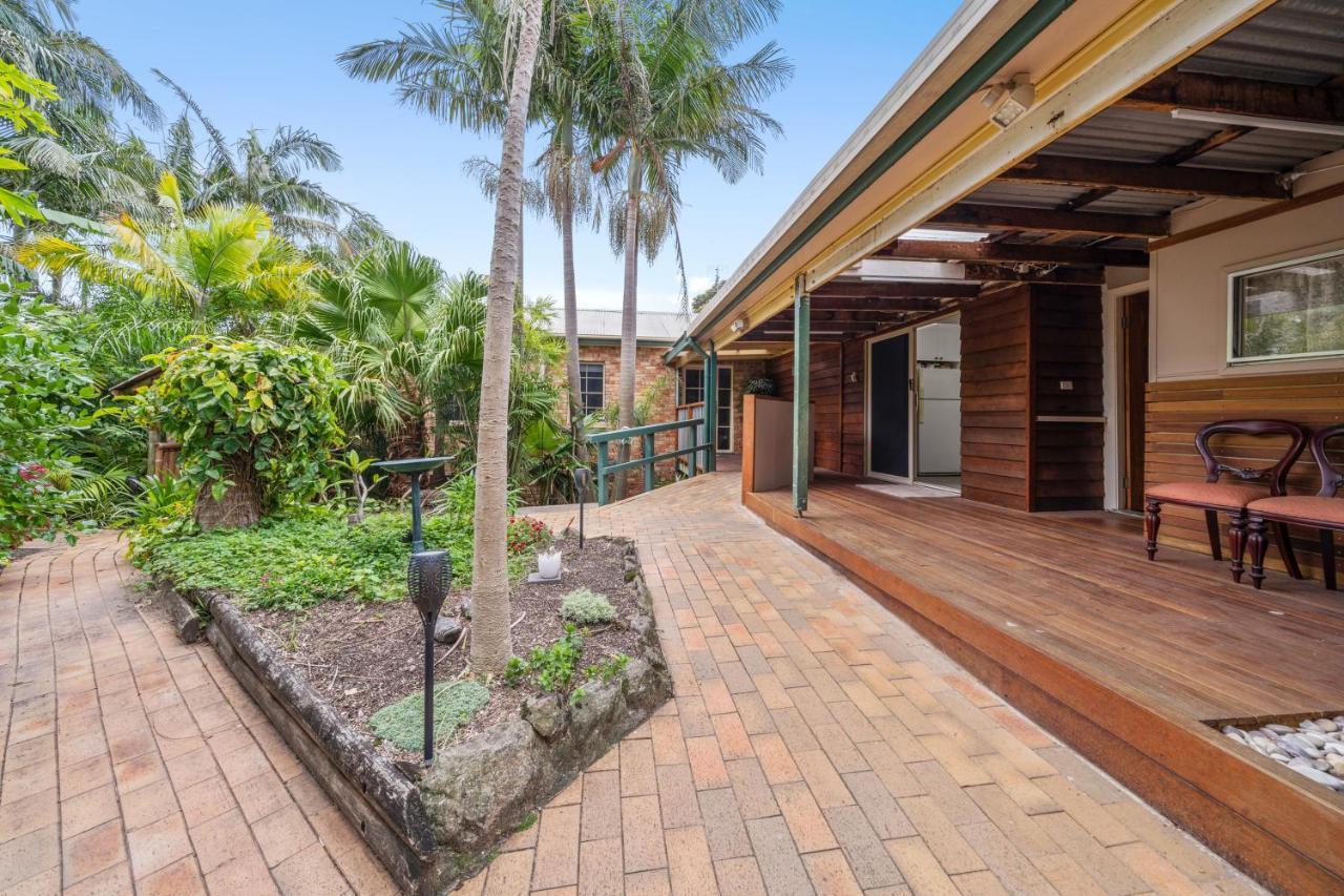 Oasis Inn Ulladulla - Welcoming Guests 18 Years And Older المظهر الخارجي الصورة