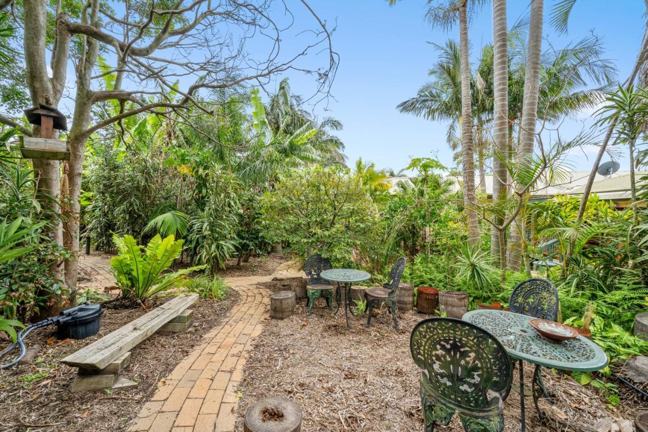 Oasis Inn Ulladulla - Welcoming Guests 18 Years And Older المظهر الخارجي الصورة