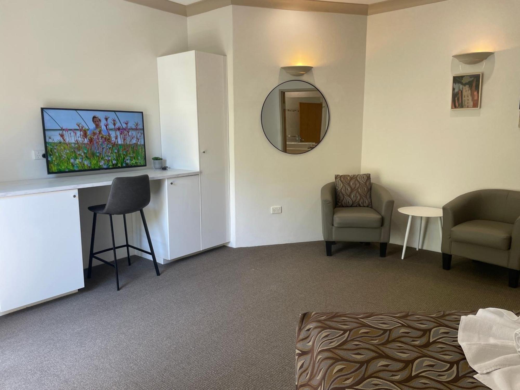 Oasis Inn Ulladulla - Welcoming Guests 18 Years And Older المظهر الخارجي الصورة