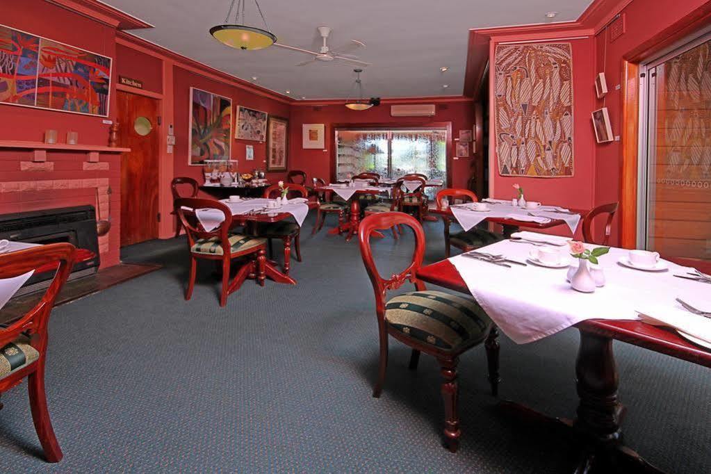 Oasis Inn Ulladulla - Welcoming Guests 18 Years And Older المظهر الخارجي الصورة